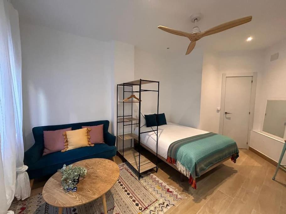 Ideal Studio In Cuatro Caminos - Guipuzcoa Мадрид Екстер'єр фото